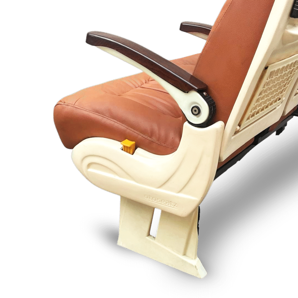Luxury reclining coach seats - 3